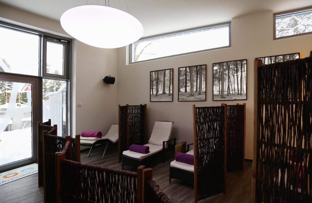 Konsum Gaestehaus Quisisana - Oberhof Oberhof  Εξωτερικό φωτογραφία