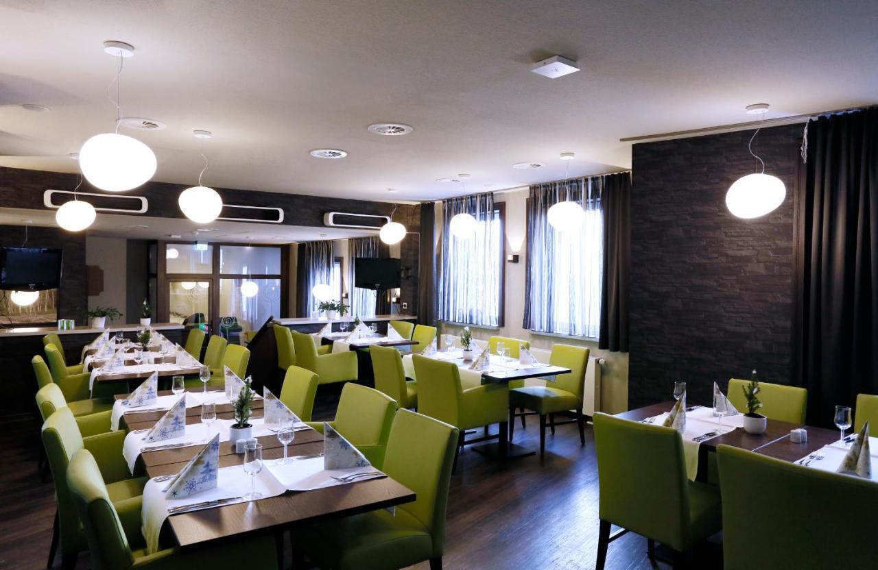 Konsum Gaestehaus Quisisana - Oberhof Oberhof  Εξωτερικό φωτογραφία