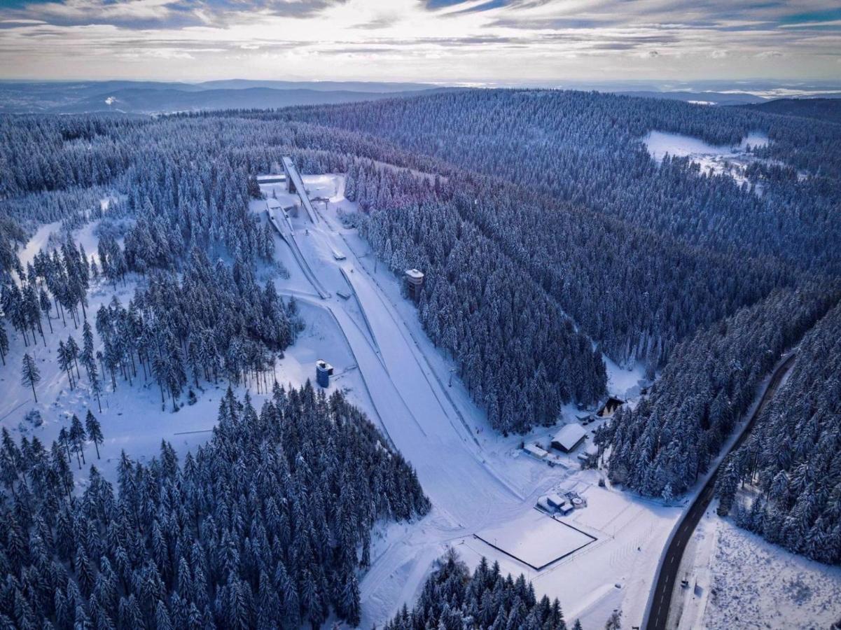 Konsum Gaestehaus Quisisana - Oberhof Oberhof  Εξωτερικό φωτογραφία