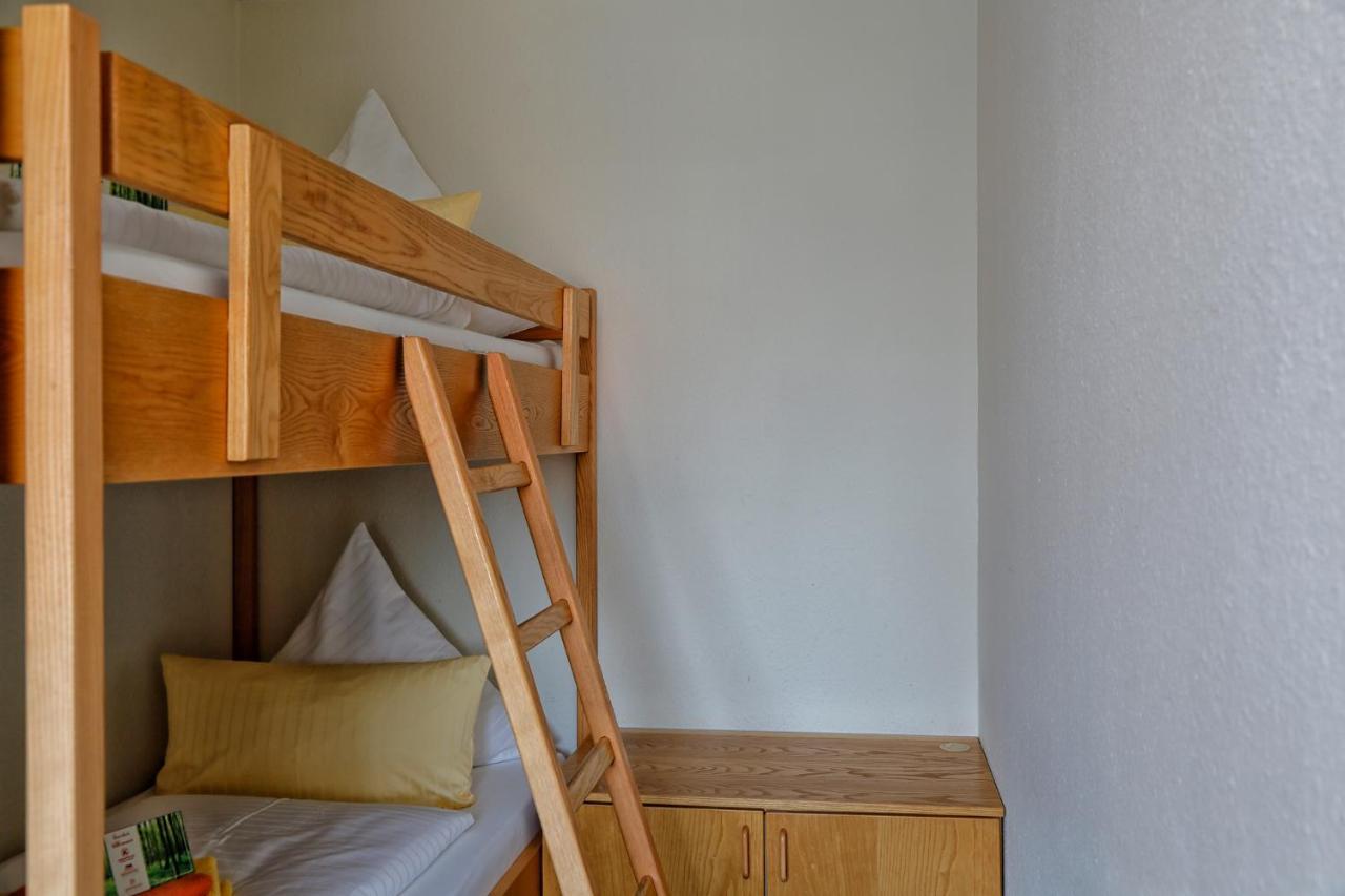 Konsum Gaestehaus Quisisana - Oberhof Oberhof  Εξωτερικό φωτογραφία