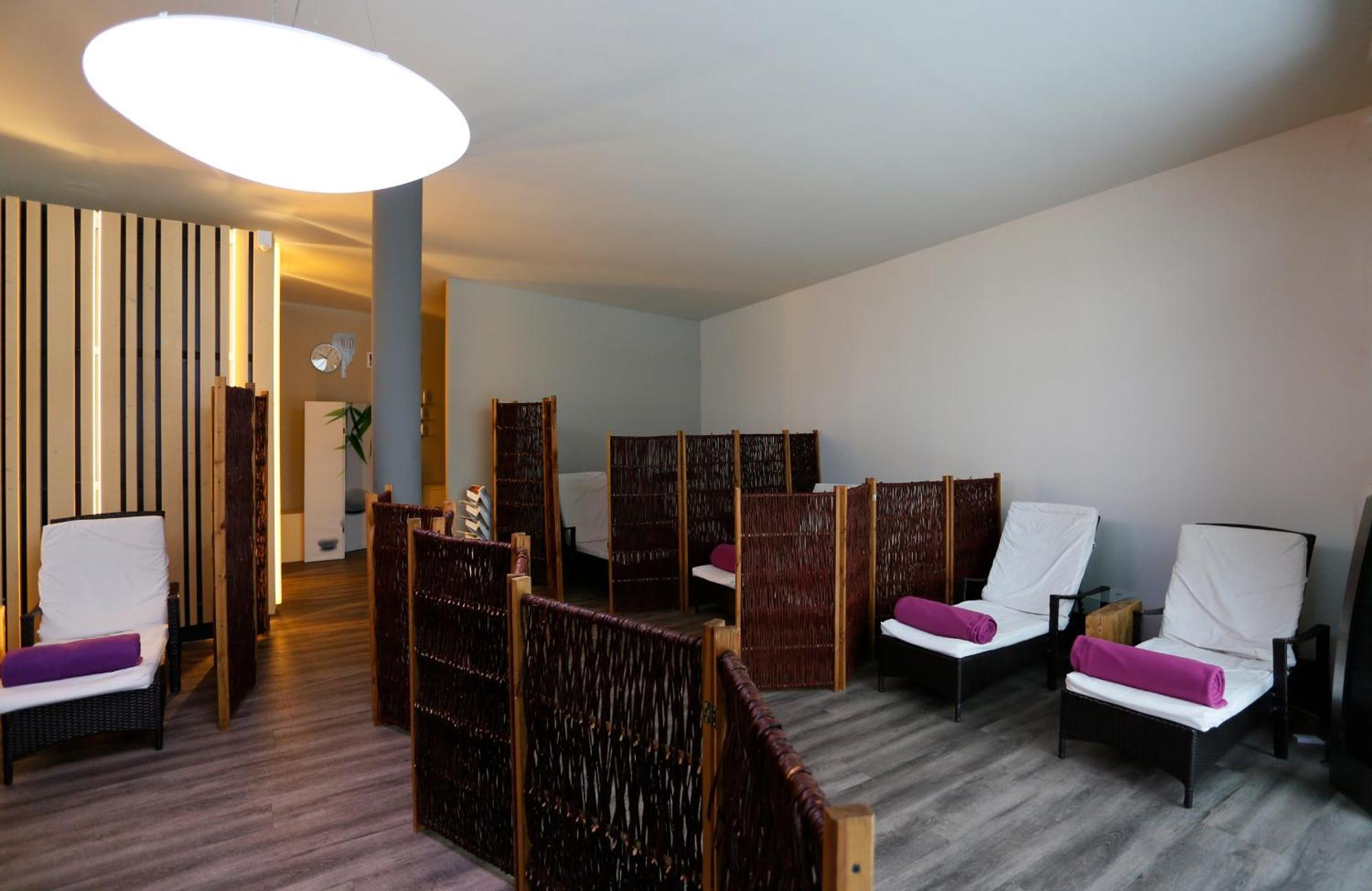 Konsum Gaestehaus Quisisana - Oberhof Oberhof  Εξωτερικό φωτογραφία